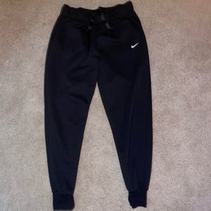 Black Nike Sweatpants/ Joggers Size Small